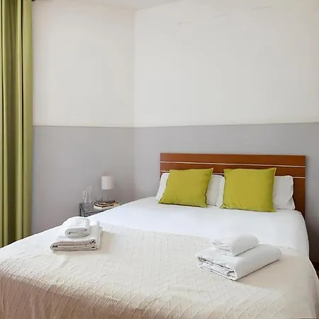 Awesome In With Kitchen Apartment *